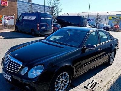 Mercedes E280