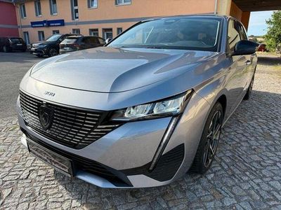 Grau Gebraucht 2023 Peugeot 308 Limousine | 21.550 € (Fairer Preis)