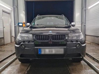Schwarz Gebraucht 2005 BMW X3 SUV | 5.300 € (Etwas zu teuer)