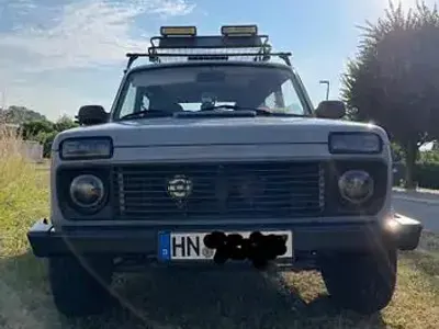 Gebraucht Lada niva 82 PS (60 kW) 2007 Grau SUV