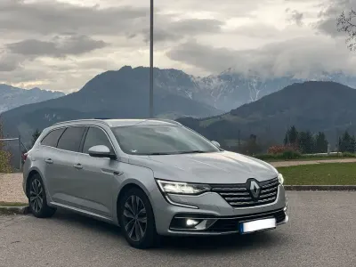 Gebraucht Renault Talisman GrandTour Intens 200 PS (147 kW) 2021 Silber Kombi
