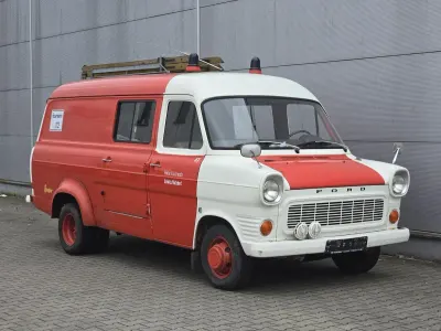 Używany Ford Transit 65 KM (47 kW) 1972 Czerwony Sedan/Limuzyna
