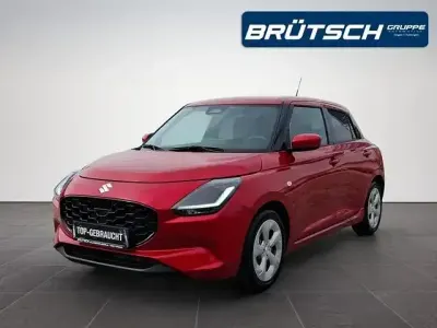 Gebraucht Suzuki Swift Comfort+ 83 PS (61 kW) 2024 Rot Kleinwagen