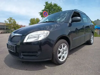 Gebraucht Skoda Fabia Cool Edition 86 PS (63 kW) 2010 Cerna magic/black magic Kombi