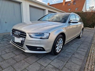 Gebraucht Audi A4 Attraction 190 PS (139 kW) 2015 Silber Kombi