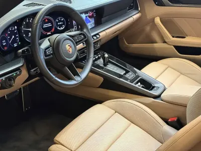 Gebraucht Porsche 911 Targa 4 385 PS (283 kW) 2024 Grau Cabrio