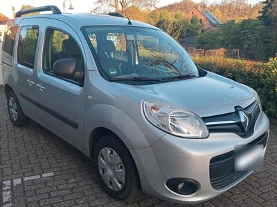 Usata Renault Kangoo 90 CV (66 kW) 2014 Argento Monovolume