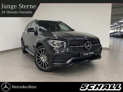Grau Gebraucht 2021 Mercedes GLC200 AMG SUV | 41.999 € (Fairer Preis)