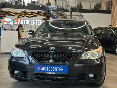 Gebraucht BMW 530 258 PS (189 kW) 2005 Schwarz Kombi