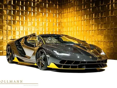 Usata Lamborghini Centenario 770 CV (566 kW) 2018 Grigio Cabrio