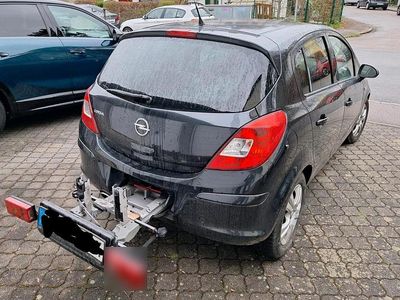 Gebraucht Opel Corsa Edition 101 PS (74 kW) 2013 Schwarz Kleinwagen