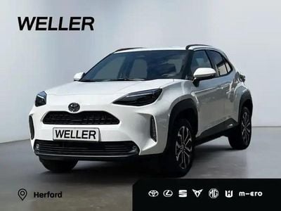 Neu Toyota Yaris Cross 131 PS (96 kW) 2025 Schneeweiß SUV