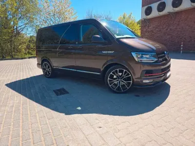 Gebraucht VW T6 Generation Six 150 PS (110 kW) 2016 Bronze Van