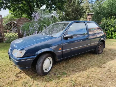 Gebraucht Ford Fiesta 50 PS (36 kW) 1994 Blau Kleinwagen