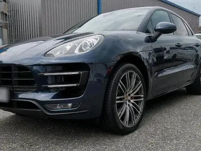 Gebraucht Porsche Macan Turbo 400 PS (294 kW) 2014 Blau SUV