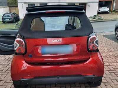 Gebraucht Smart ForTwo Electric Drive 60 kW (82 PS) 2021 Rot Cabrio