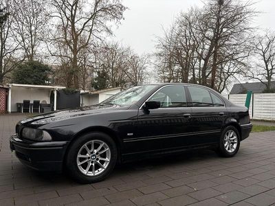 Schwarz Gebraucht 2003 BMW 520 Exclusive Limousine | 6.650 € (Teuer)