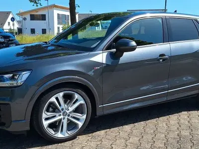 Używany Audi Q2 S-Line 150 KM (110 kW) 2019 Szary SUV