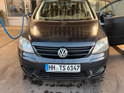 Second-hand VW Golf VI 86 CP (63 kW) 2010 Negru Hatchback