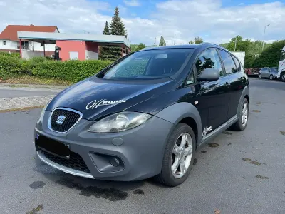 Käytetty Seat Altea 200 HP (147 kW) 2008 Musta Viistoperä