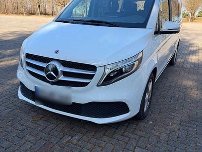 Gebraucht Mercedes V250 Avantgarde Edition 190 PS (139 kW) 2020 Weiß Van / Kleinbus