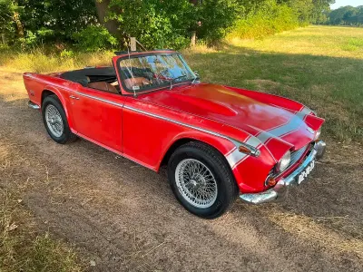 Gebraucht Triumph TR 250 1968 Rot Cabrio