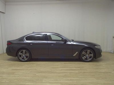 Gebraucht BMW 520 Performance 190 PS (139 kW) 2020 Grau Limousine