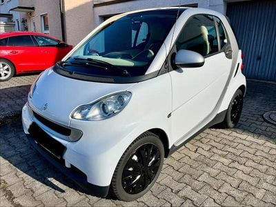Gebraucht Smart ForTwo Coupé Pure 61 PS (44 kW) 2009 Weiß Coupé