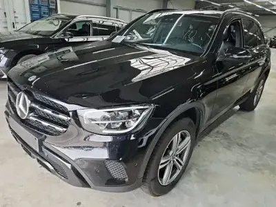 Gebraucht Mercedes GLC300de 194 PS (142 kW) 2022 Schwarz SUV