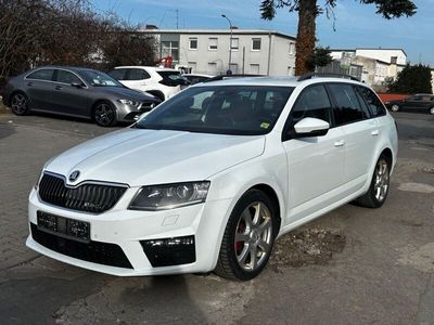 gebraucht Skoda Octavia 2.0 TDI RS NAVI/AAC/ACC/KAMERA/STANDHEIZ