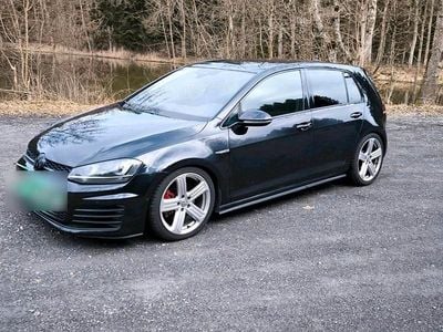Gebraucht VW Golf VII GTD 184 PS (135 kW) 2016 Schwarz Limousine
