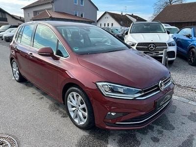 Gebraucht VW Golf VII Highline 131 PS (96 kW) 2018 Rot Limousine