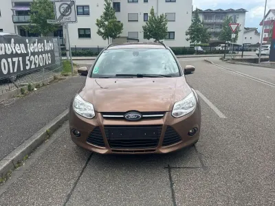 Używany Ford Focus SYNC Edition 125 KM (91 kW) 2014 Kombi