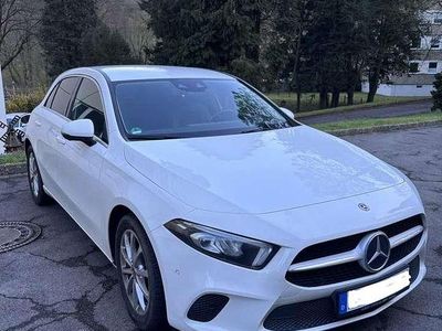 Gebraucht Mercedes A220 Progressive 190 PS (139 kW) 2019 Weiß Kleinwagen
