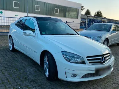 Gebraucht Mercedes CLC180 143 PS (105 kW) 2008 Weiß Coupé