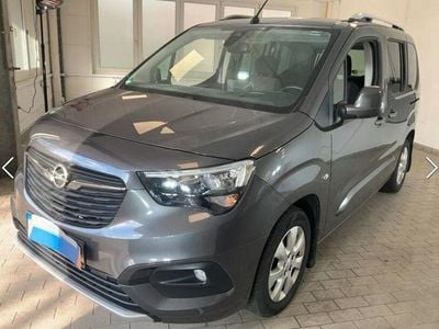 Gebraucht Opel Combo Life Innovation 131 PS (96 kW) 2019 Grau Van / Kleinbus