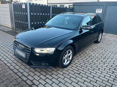 Schwarz Gebraucht 2015 Audi A4 Kombi | 9.199 € (Fairer Preis)