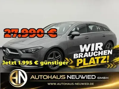Gebraucht Mercedes CLA180 Shooting Brake AMG line 136 PS (100 kW) 2023 Mountaingrau metallic Kombi