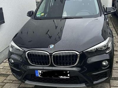 Gebraucht BMW X1 140 PS (102 kW) 2019 Schwarz SUV