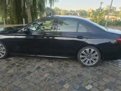 Gebraucht Mercedes E400 AMG line 340 PS (250 kW) 2018 Schwarz Limousine