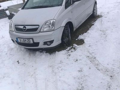 Silber Gebraucht 2009 Opel Meriva S Van / Kleinbus | 1.199 € (Superpreis)
