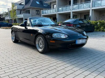 Gebraucht Mazda MX5 140 PS (102 kW) 2000 Schwarz Cabrio