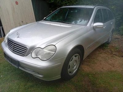 Mercedes C180