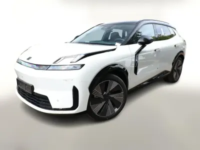 Neu Lynk & Co 08 139 PS (102 kW) 2026 Crystal white metallic / dachfar SUV