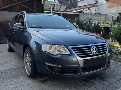 Gebraucht VW Passat 160 PS (117 kW) 2009 Grau Kombi
