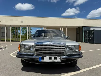 Gebraucht Mercedes 280 SE 185 PS (136 kW) 1978 Silber Limousine
