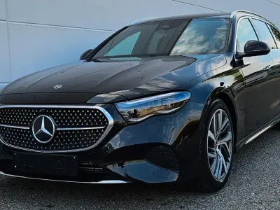 Gebraucht Mercedes 200 Avantgarde 163 PS (119 kW) 2025 Schwarz Limousine