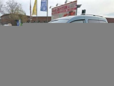 Gebraucht VW Caddy Comfortline 131 PS (96 kW) 2019 Bambusgarden green Van / Kleinbus