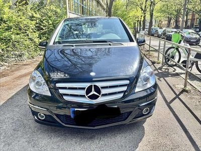 Usata Mercedes B180 116 CV (85 kW) 2010 Monovolume