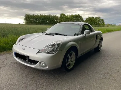 Gebraucht Toyota MR2 140 PS (102 kW) 2004 Silber Cabrio